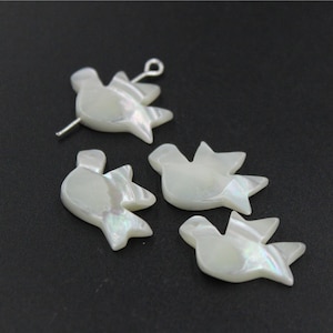 4 pcs chic beads  shell white pigeon peace top quality