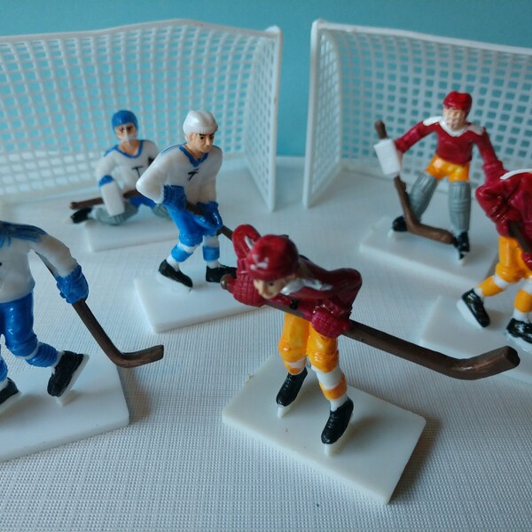 8 PC.  ICE HOCKEY Cake Topper cupcake rings pick birthday party theme sports team player goal puck winter retro vintage look