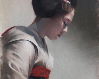 Puede incluir: Pintura al óleo de una mujer con vestimenta tradicional japonesa. Lleva un kimono blanco con un obi rojo y un under-kimono negro. Su cabello está peinado en un moño tradicional con horquillas decorativas y un adorno rojo. Iluminación suave.