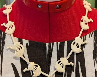 Collar vintage de camello tallado: joyería de los años 70, collar de elefante bohemio, joyería bohemia, cuentas de elefante.