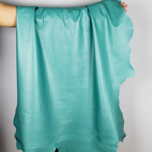 Cuir d'agneau italien souple de première qualité 8 pieds carrés TURQUOISE Expédier comme cadeau Livraison gratuite