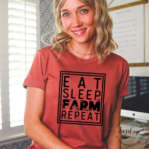 Eat sleep farm repeat - Farm T-Shirt - unisex t-shirt