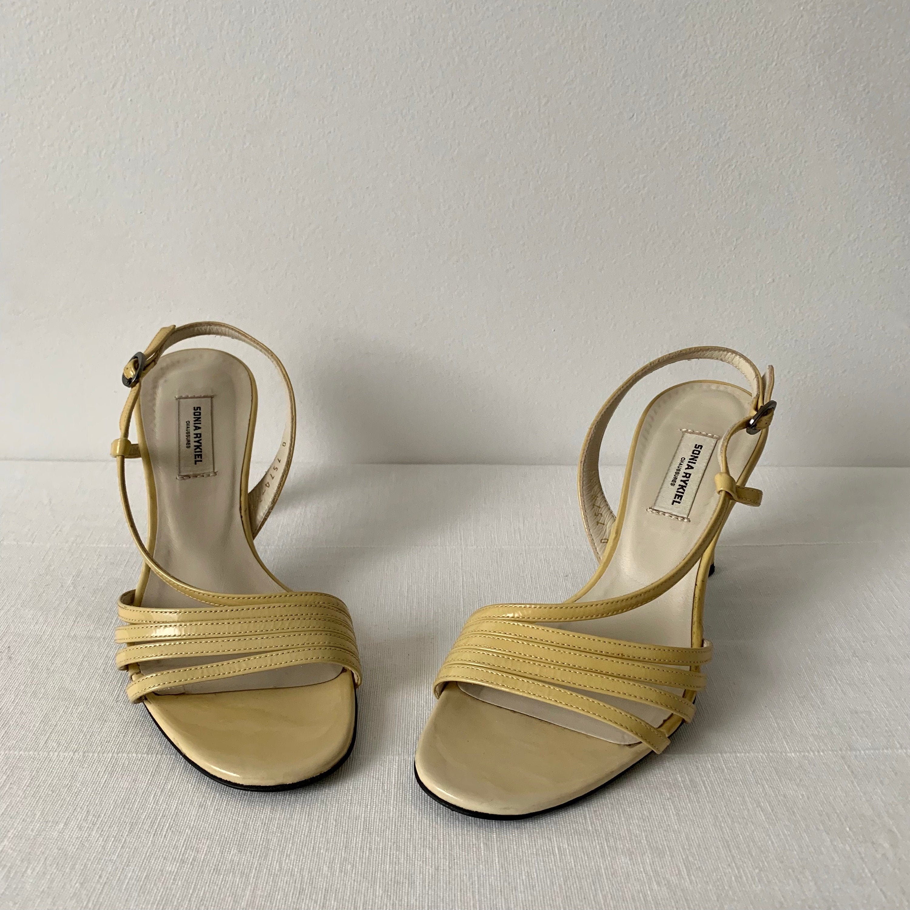 Yellow heels | Ballitoville | Gumtree South Africa