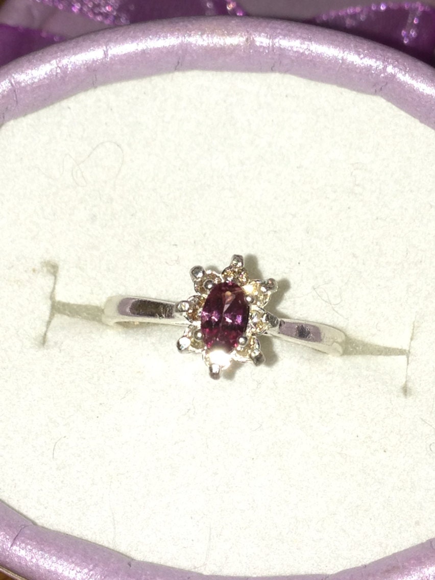 Natural Color Change Malaya Garnet & Diamond Sterling Silver Ring - Thumbnail 4