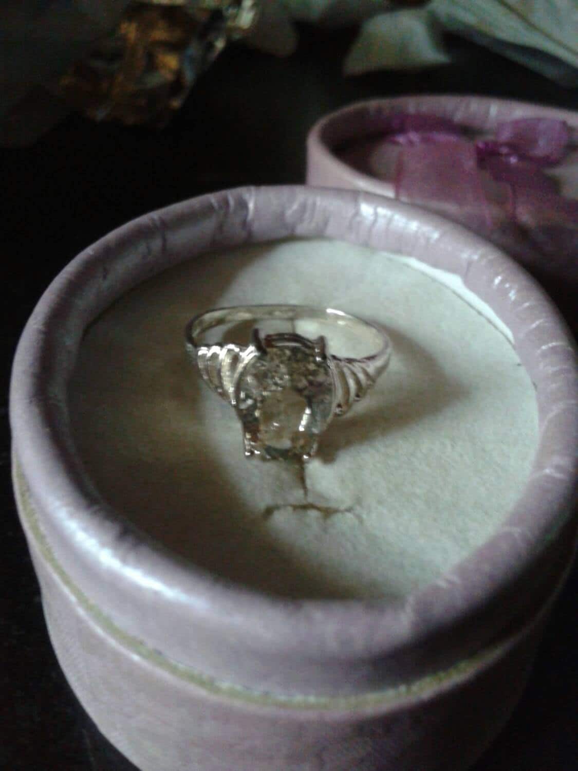 Natural Scapolite(Tenebrescent) Sterling Silver Engagement Ring - Thumbnail 5