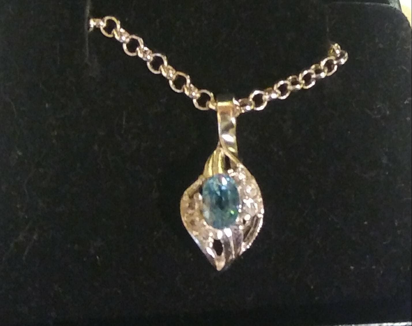 Natural Blue, and White Zircon Sterling Silver Necklace - Thumbnail 3