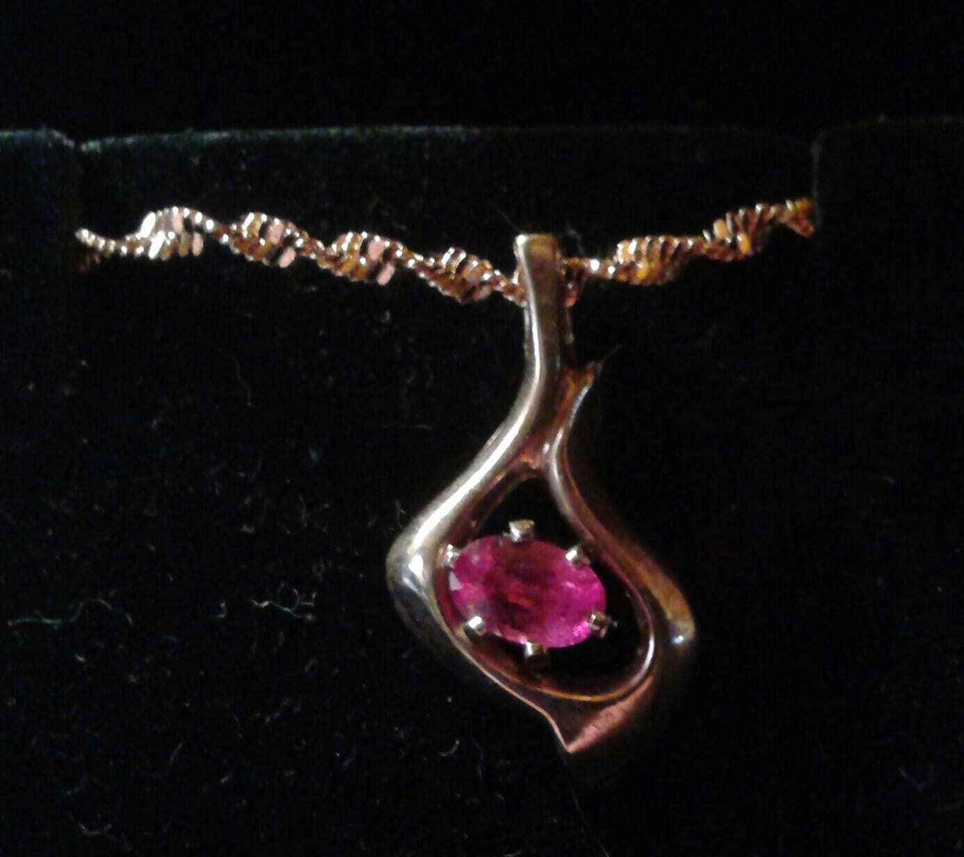 Natural Pink Songea Sapphire 14K Rose Gold vermeil Sterling Silver Necklace - Thumbnail 3