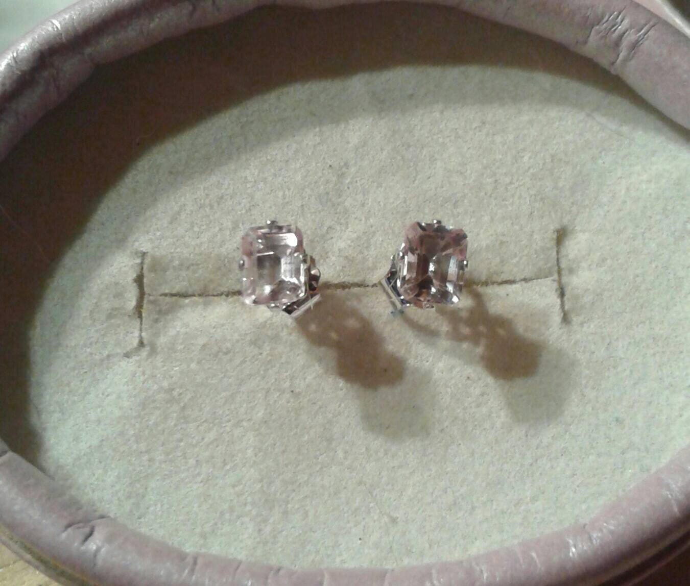 Natural Soft Peachy Pink Morganite Sterling Silver Stud Earrings - Thumbnail 3
