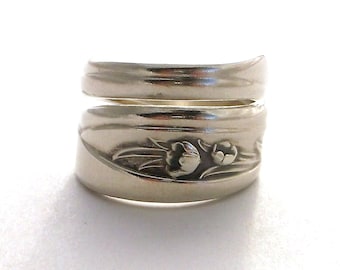 Spoon Ring Silver Tulip 1956 Size 7 8 9 10 Silverware Jewelry Spiral Wrapped Bypass Style Upcycled Repurposed Flatware Handle Teaspoon