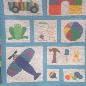 frog nursery bedding