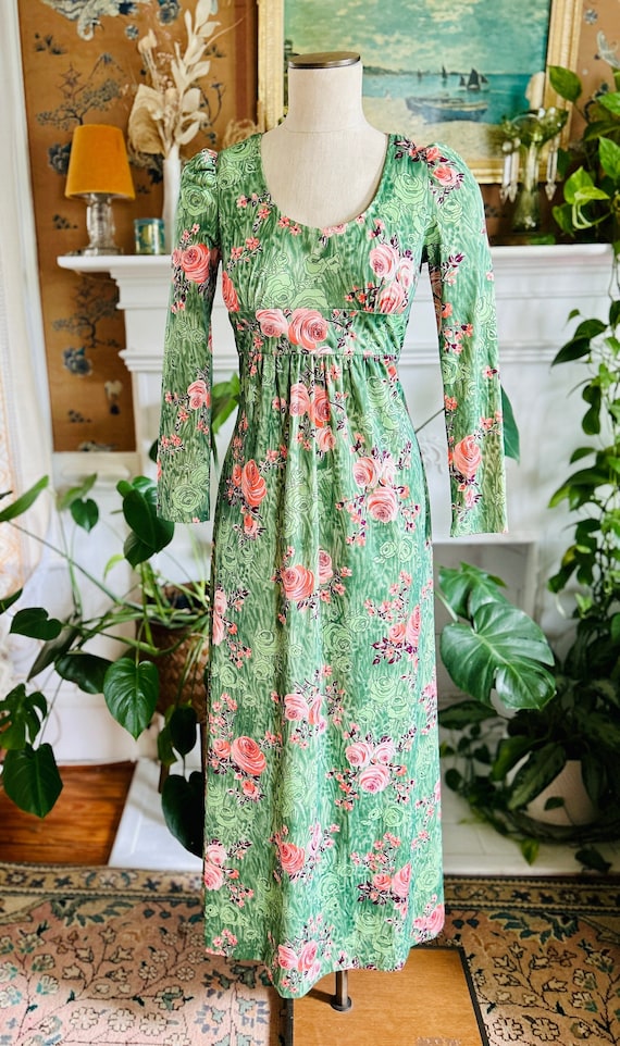 Vintage 1970's Green Floral Print Maxi Dress