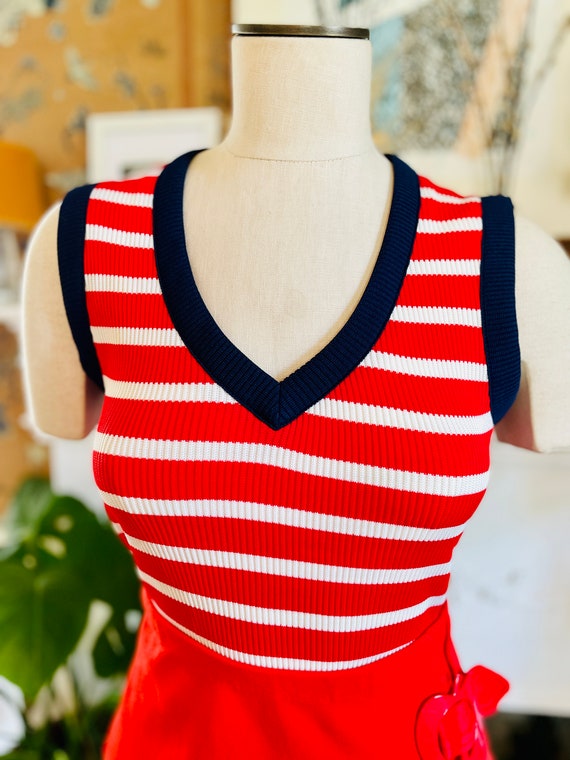 Vintage 1970s Nautical Stripped Red, Blue and Whi… - image 2