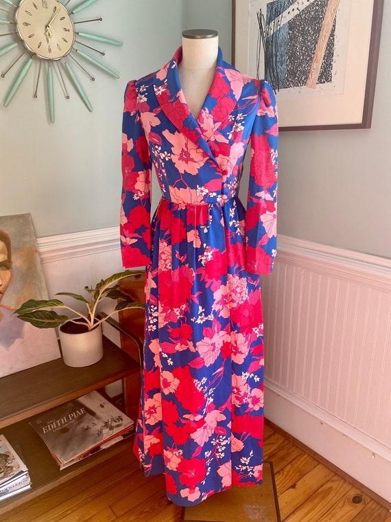 Vintage Concept Swirl 70s Floral Maxi Dress