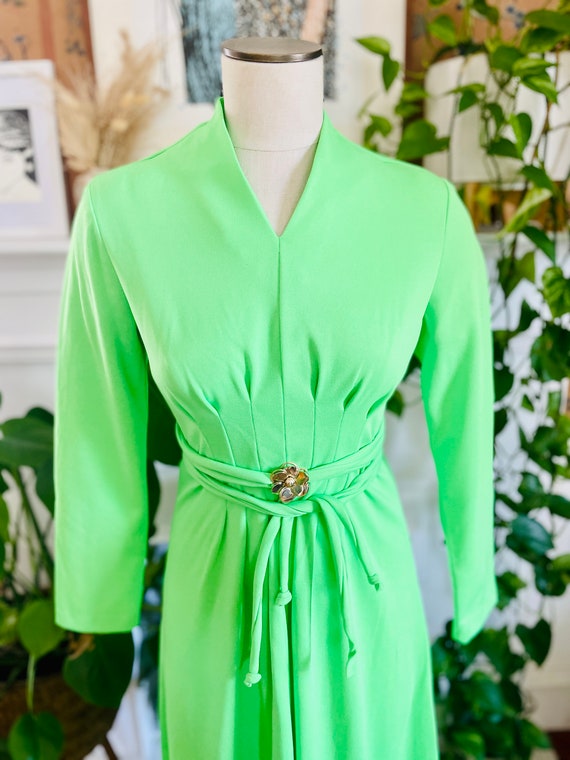Vintage 1960's Lime Green Mod Maxi Dress w/ Gold … - image 7