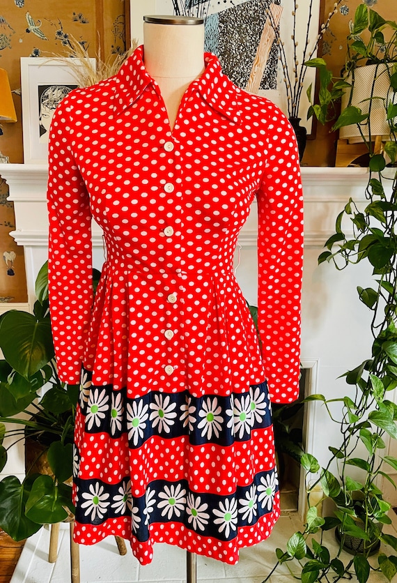 Vintage 1970s Adorable Polka Dot Red and White Mod