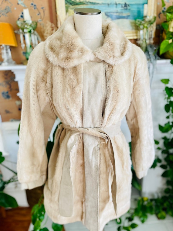 Vintage 1960's LILLI ANN Faux Fur Cream Coat w/ S… - image 6