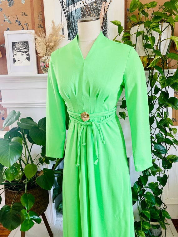 Vintage 1960's Lime Green Mod Maxi Dress w/ Gold … - image 2