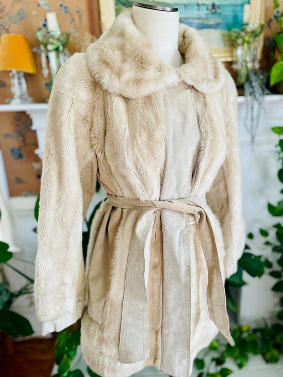 Vintage 1960's LILLI ANN Faux Fur Cream Coat w/ S… - image 7