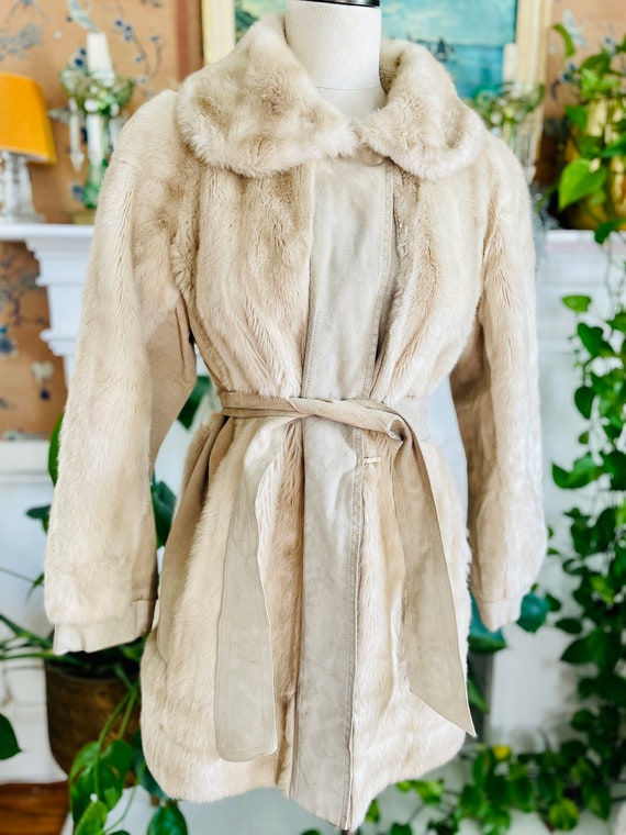 Vintage 1960's LILLI ANN Faux Fur Cream Coat w/ S… - image 3