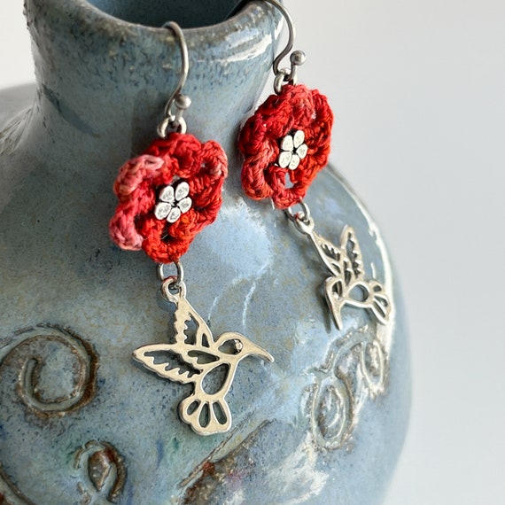 Red Flower and Hummingbird Drop Earrings - Silver-plated flower and hummingbird - Hand-dyed cotton thread - crochet - one of a kind