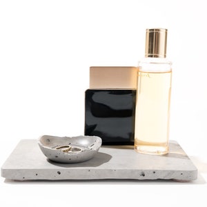 Concrete Perfume/Cologne Display