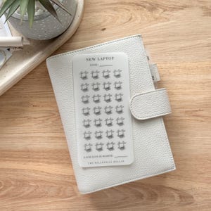 Tracker di risparmi per laptop / Segnaposto per risparmi individuali per l&#39;inserimento di contanti