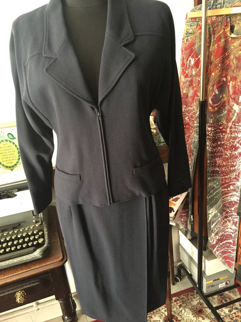 Valentino Boutique skirt suit