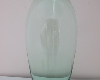 Italienische CARLO MORETTI 12 1/4" hohe Vase aus grünem bis klarem MURANO-Glas