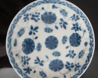 アンティーク 中国製 青と白の花模様 磁器 小皿 3枚セット - Etsy 日本