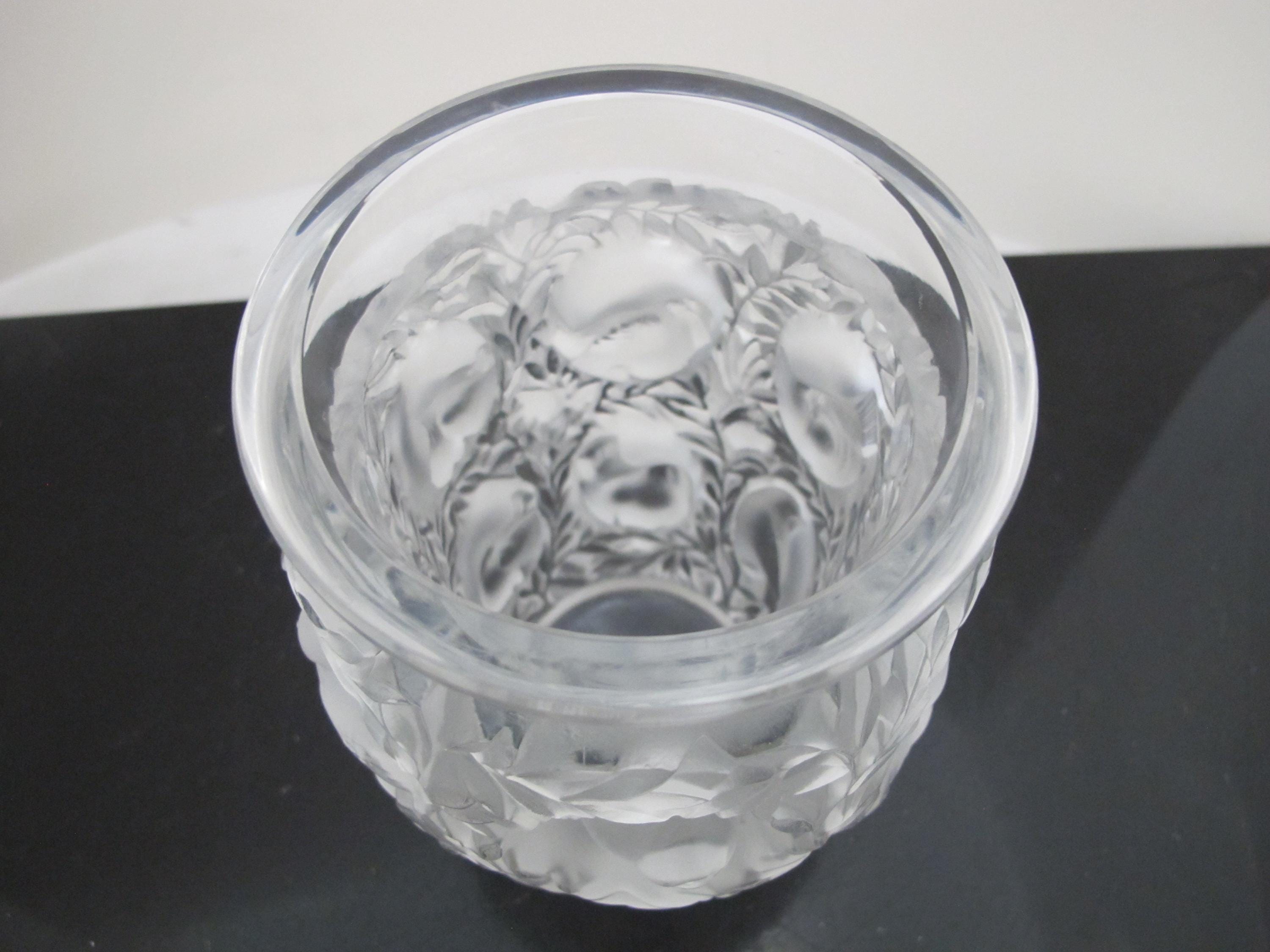 LALIQUE France Frosted Crystal BAGATELLE Sparrow Bird Leaves