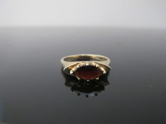 Sweet Red Oval GARNET 10k Yellow Gold MODERNIST S… - image 5