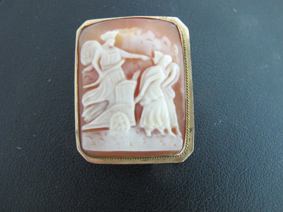 Vintage 14k Gold Classical ANGEL in Pulled Cart C… - image 1