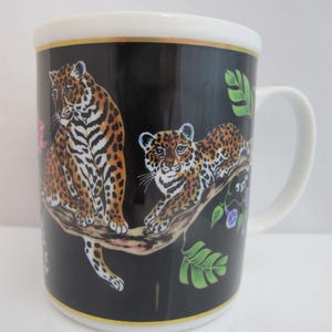 Lynn Chase - Etsy