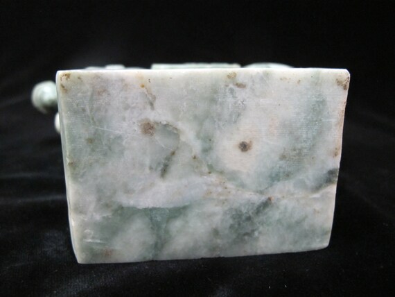 馬の石彫刻 緑色 中国彫刻の緑色の石の馬の彫刻像 - Etsy 日本