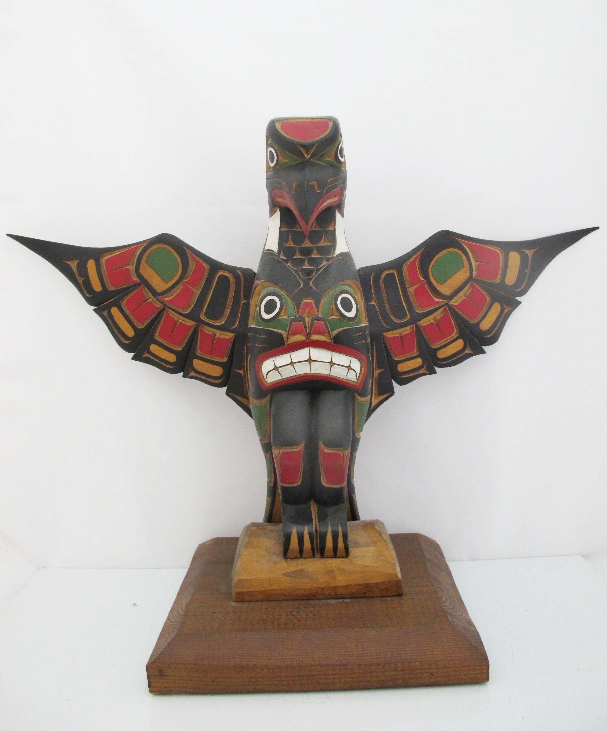 Wood carvings native american - Etsy 日本