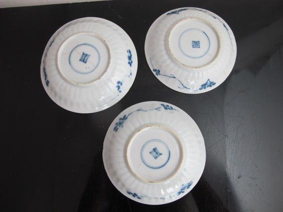 アンティーク 中国製 青と白の花模様 磁器 小皿 3枚セット - Etsy 日本