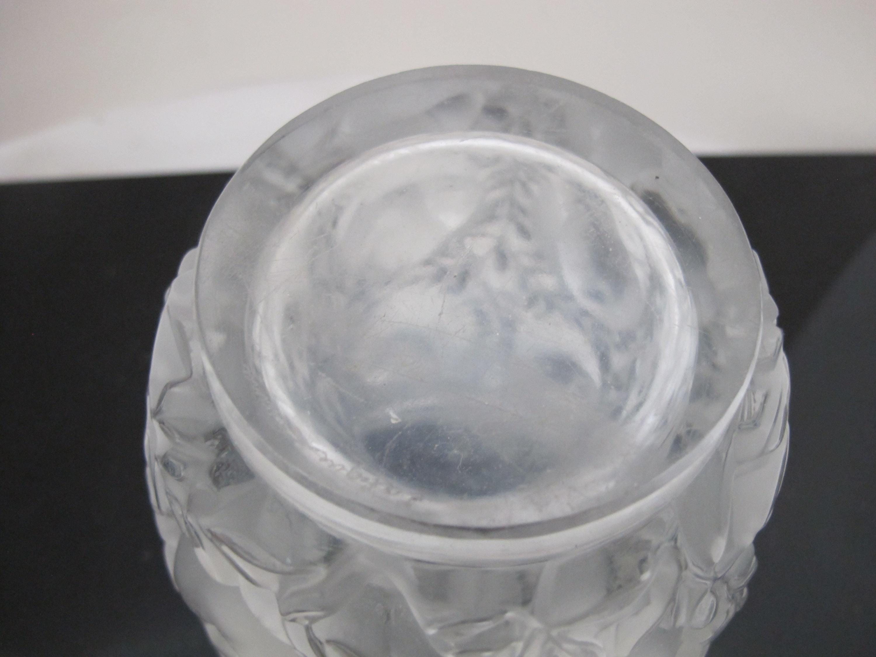 LALIQUE France Frosted Crystal BAGATELLE Sparrow Bird Leaves