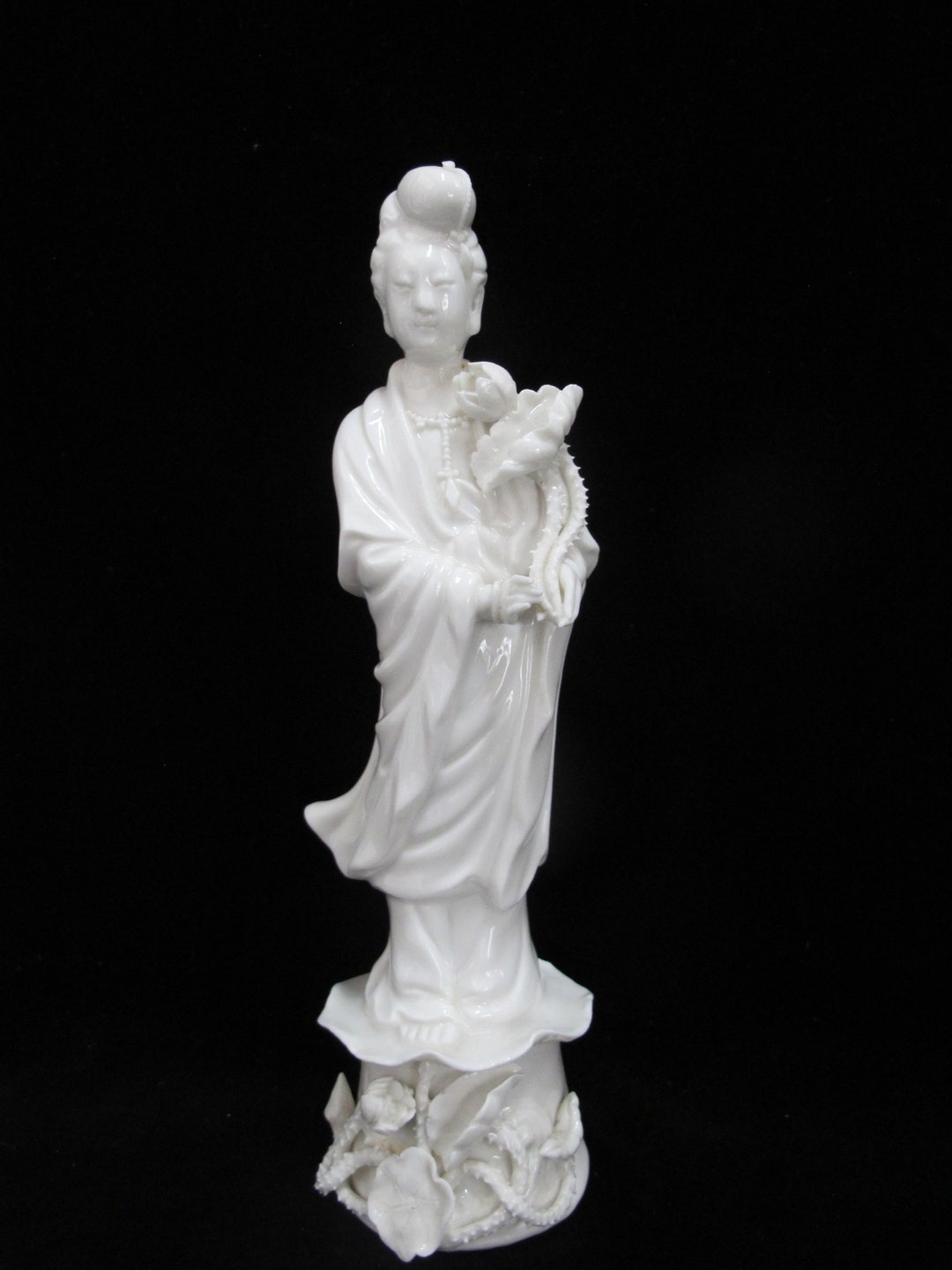 BLANC De CHINE White Porcelain Chinese Kwan Yin Goddess HKC