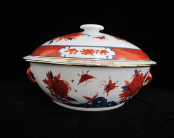 Japanese IMARI Red Blue Gold Porcelain BUTTERFLY & FLOWER  Serving Bowl with Lid