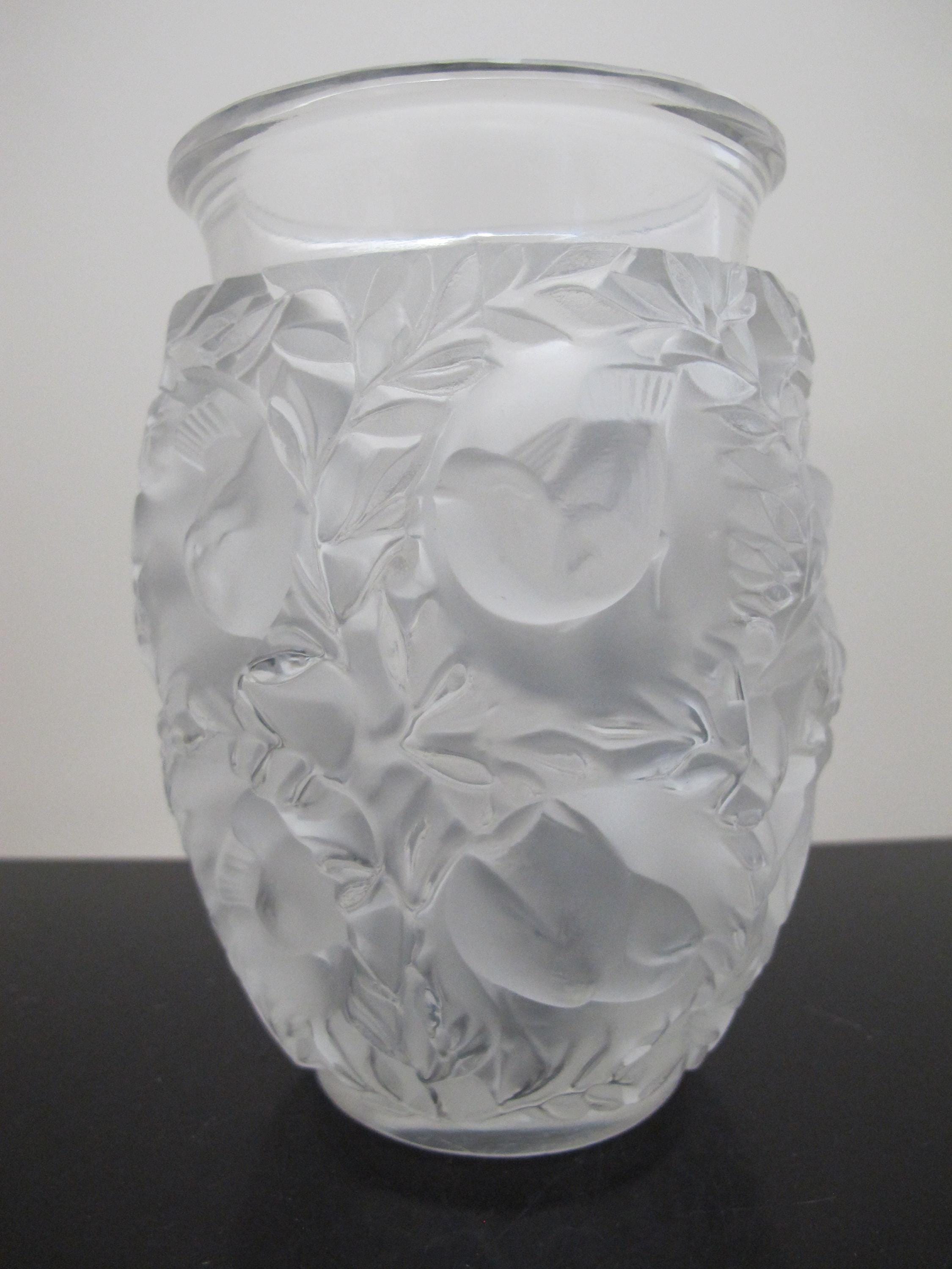 Lalique バガテル　葉と鳥の彫刻 花瓶 Lalique バガテル 葉と鳥の彫刻 花瓶