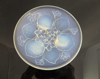 Bandeja para joyas con base, diseño de flor de hoja violeta, de cristal azul opalescente SABINO