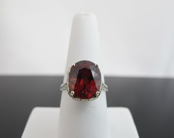 ART DECO Large Red Oval GARNET Solitaire 14k White Gold Filigree Cocktail Ring