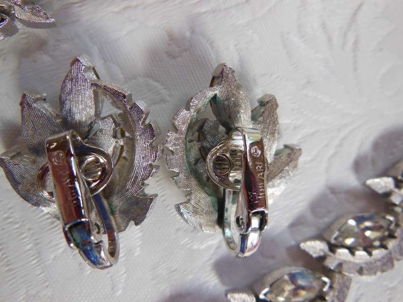 Vintage Trifari Silver Tone Rhinestone Earring and Necklace Set