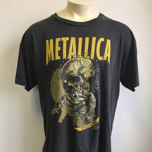 Vintage hotsell metallica shirt