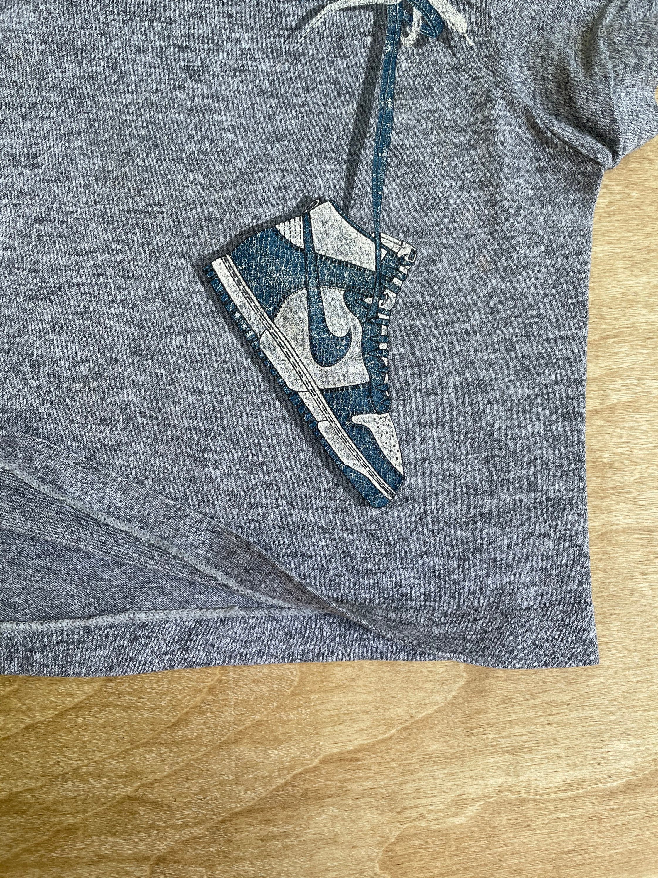トップス 80's vintage nike air jordan Vintage 80's Nike Air Jordan blue tag t shirt XL | Defunkd