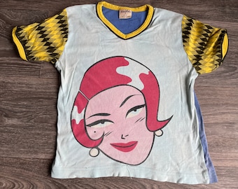 Camiseta vintage boho de los 90 con estampado grande para mujer, talla pequeña