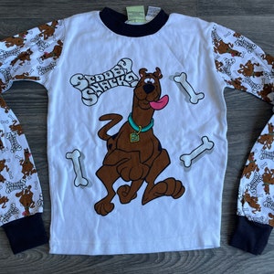 Scooby Doo Shirt 90s Vintage Cartoon Network Pajama Top Scooby Snacks Iconic Tv Television Kids Youth Large