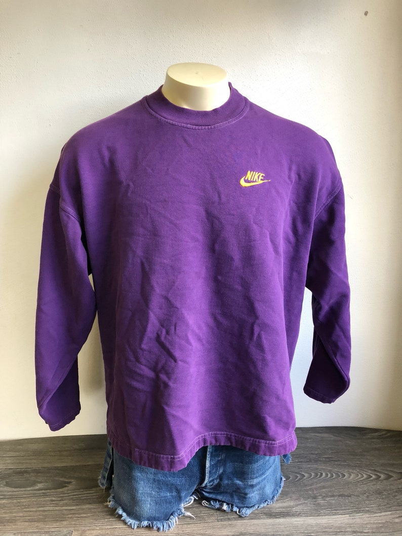 NIKE felpa Vintage degli anni ' 90 grigio Tag Big Logo Swoosh cucito maglia viola manica lunga caldo USA X Large NIKE felpa Vintage degli anni ' 90 grigio Tag Big Logo Swoosh cucito maglia viola manica lunga caldo USA X Large