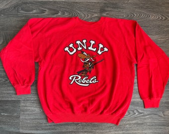 UNLV Rebels Sweatshirt 90s Vintage Hey Reb! University Las Vegas Thick graphic paint Vibrant Pullover Sweater USA XL