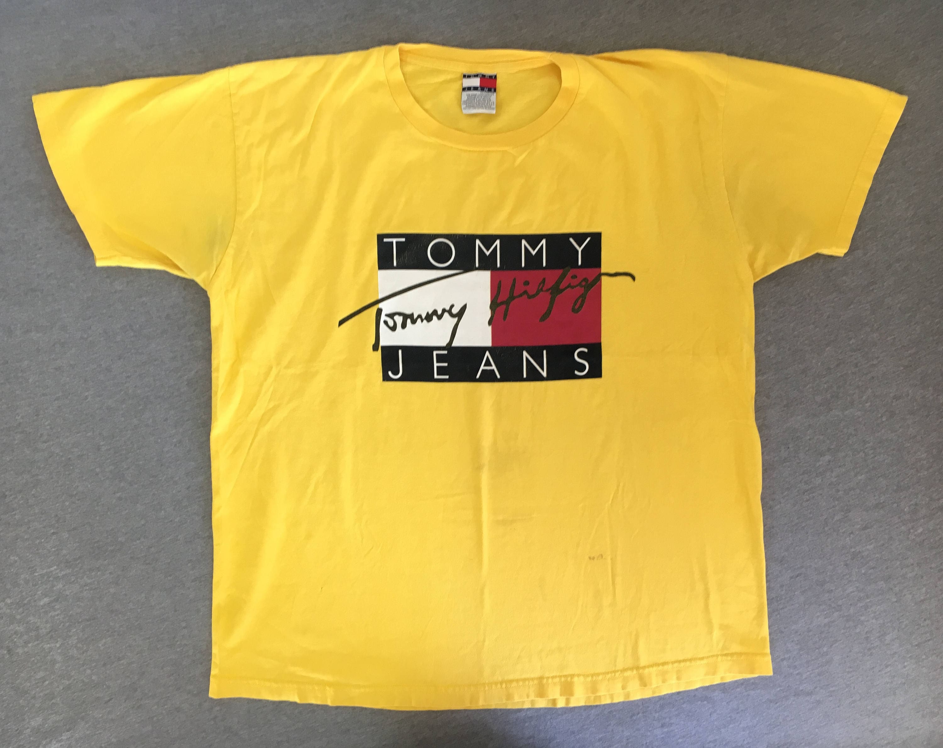 Lære udenad Kunstig Kæmpe stor TOMMY HILFIGER Shirt 90's Vintage/ Classic Logo Yellow - Etsy